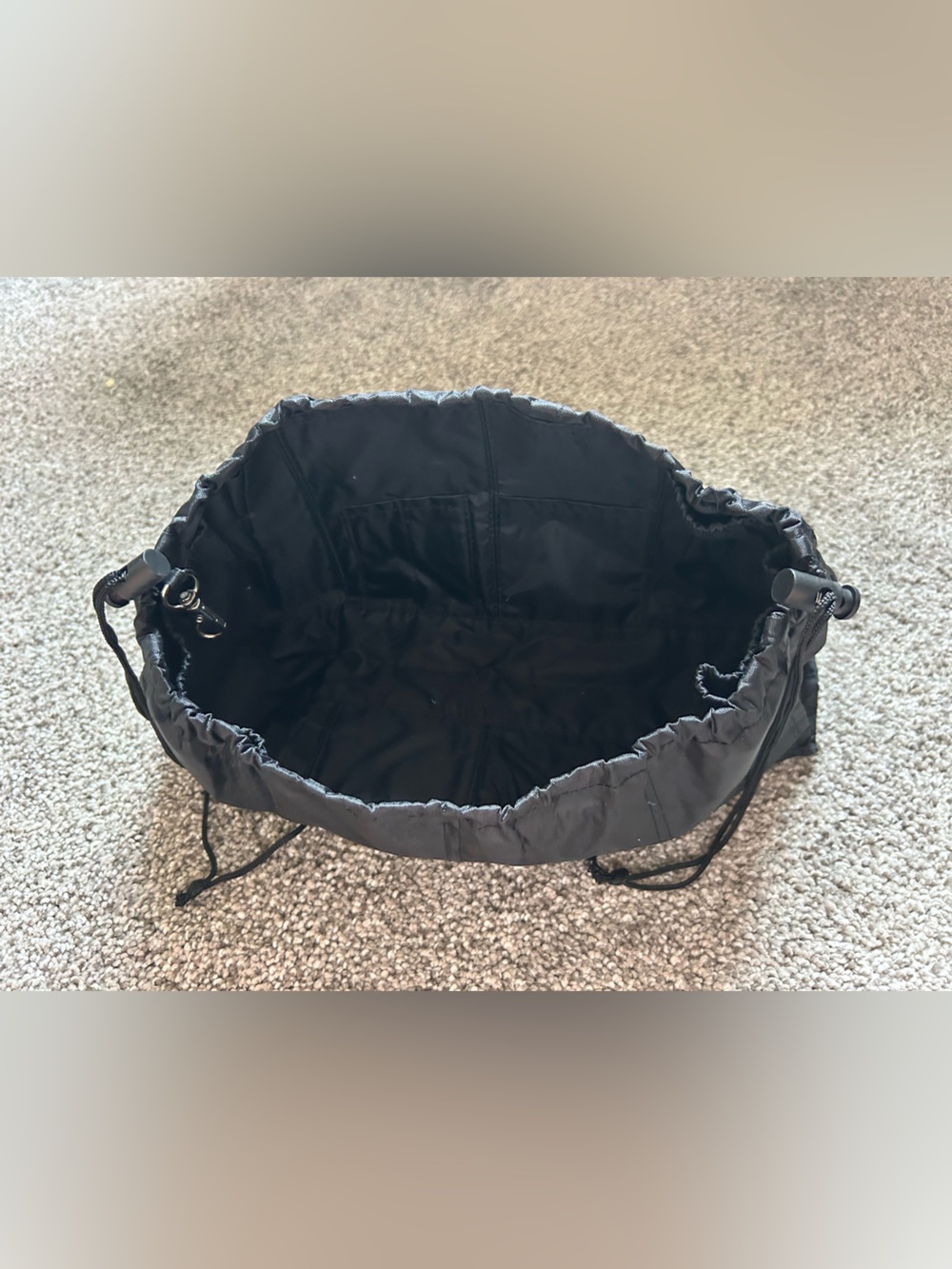 Bag organizer insert with size adjustments